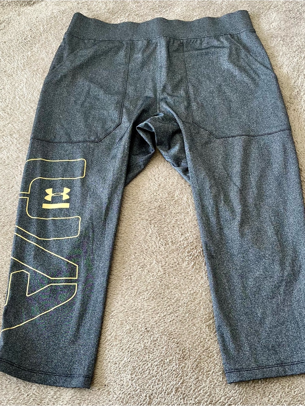 Under Armour Gray Compression Jogging Shorts with Pockets, medium